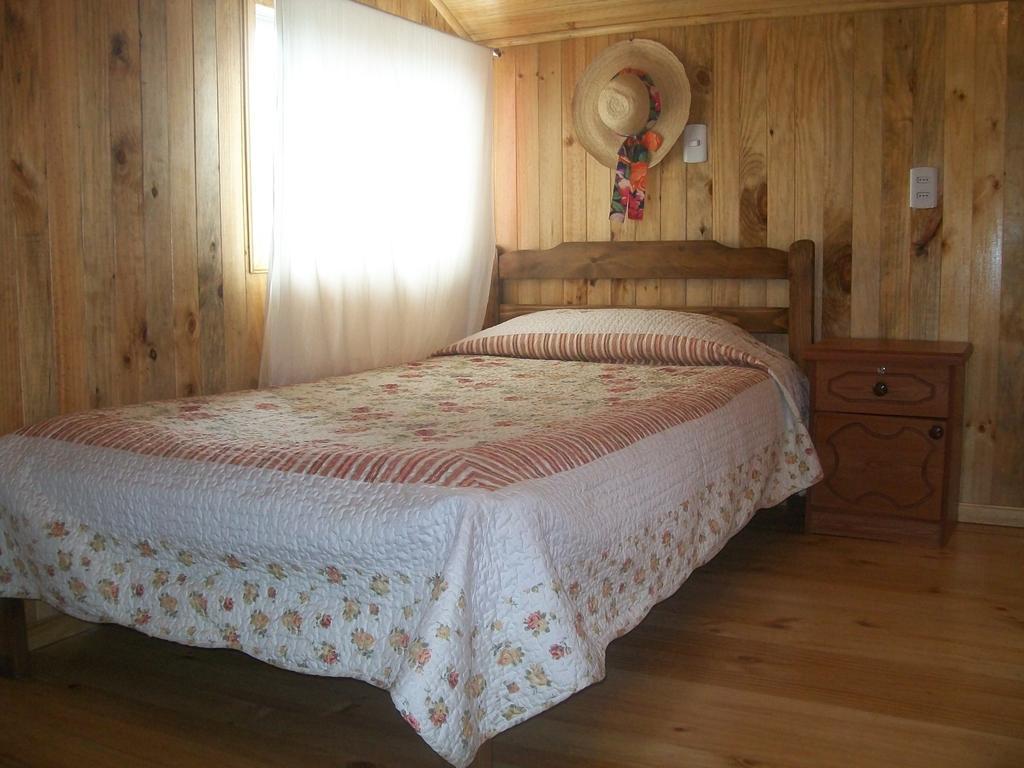 Hostal Austral Ancud Quarto foto